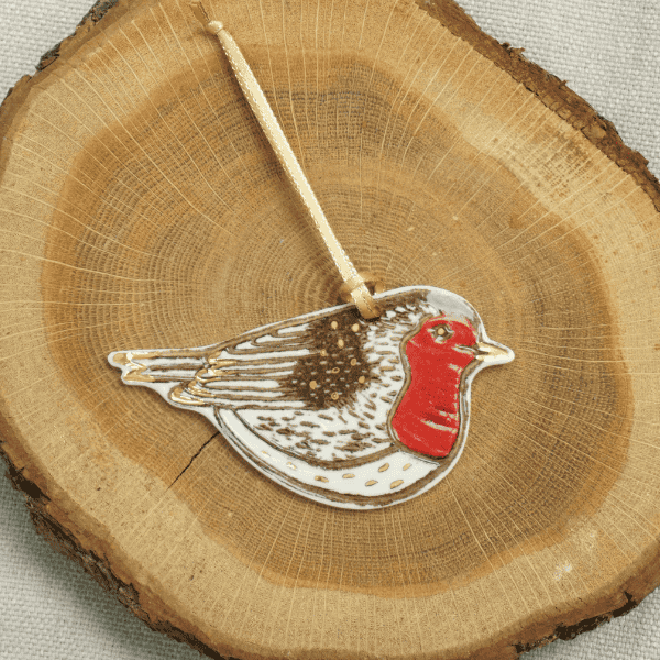 Robin Red Breast Porcelain with Gold Lustre Hanging Bird Decoration