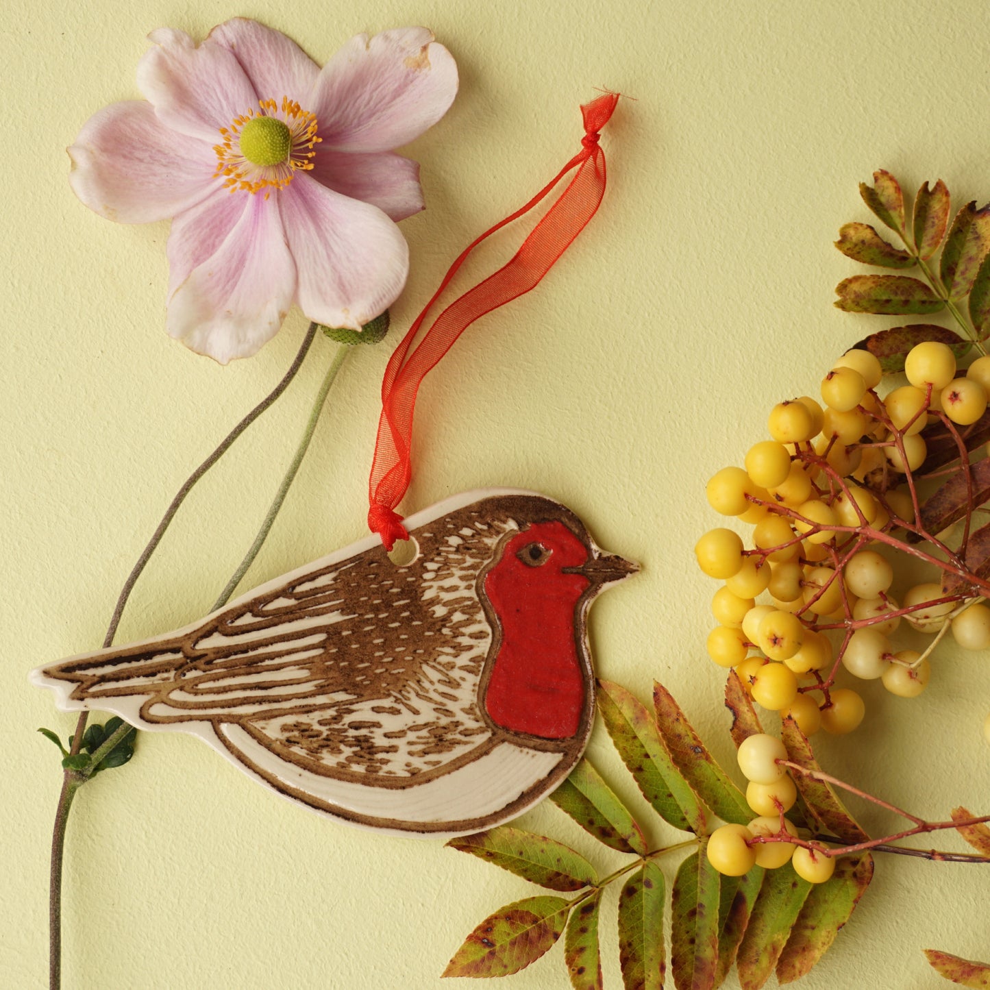 Robin Red Breast Ceramic Hanging Bird Decoration