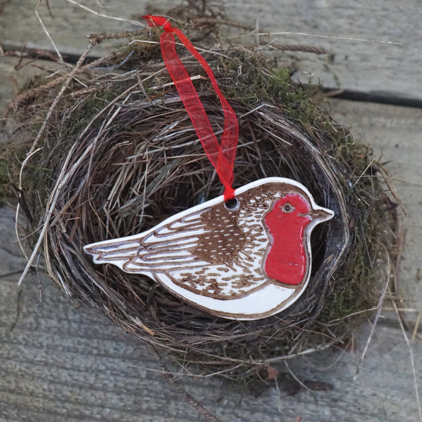 Robin Red Breast Ceramic Hanging Bird Decoration